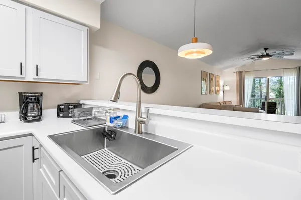 $299,900 | 227 Pinehurst Lane, Unit 6I, Pawleys Island, SC 29585