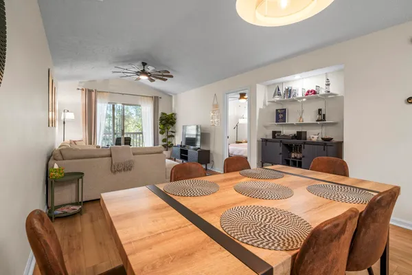 $299,900 | 227 Pinehurst Lane, Unit 6I, Pawleys Island, SC 29585