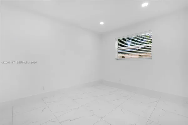 $2,900 | 810 Southwest 14th Court, Deerfield Beach, FL 33441