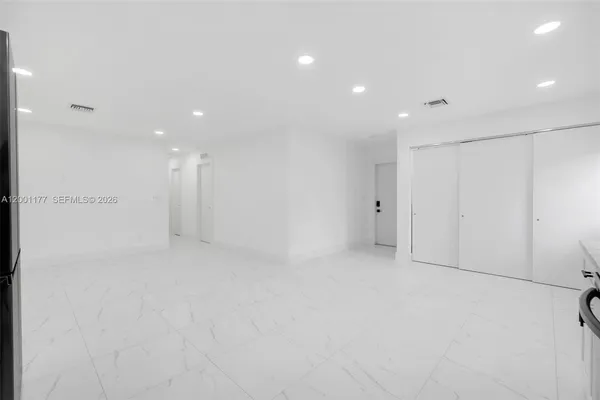$2,900 | 810 Southwest 14th Court, Deerfield Beach, FL 33441