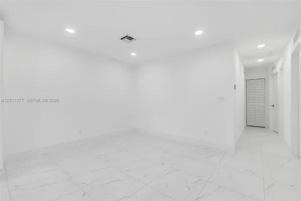 $2,900 | 810 Southwest 14th Court, Deerfield Beach, FL 33441