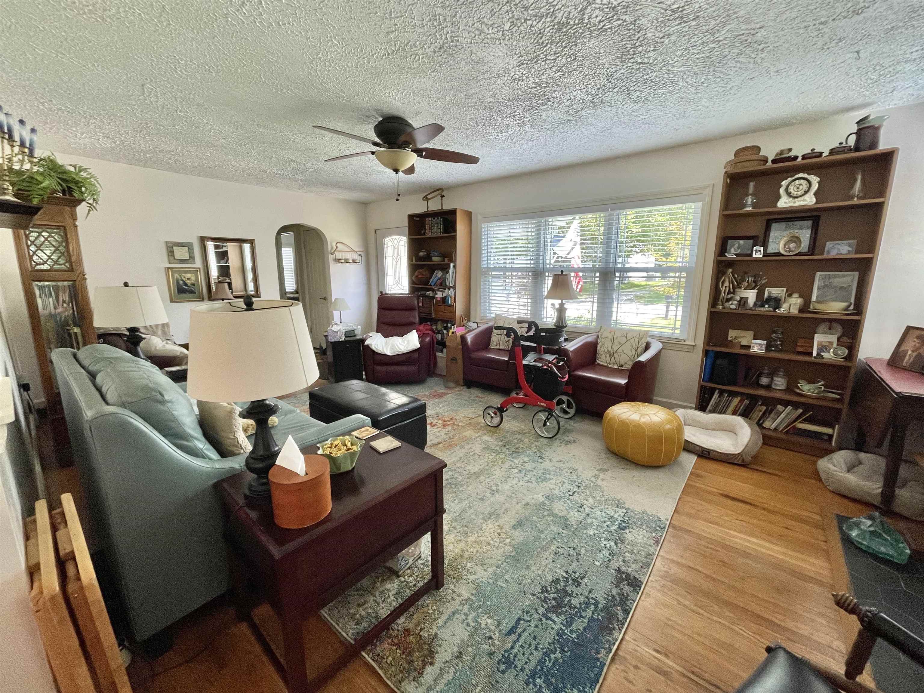 826 Raceland Avenue Raceland, KY 41169 - Photo 5 of 33