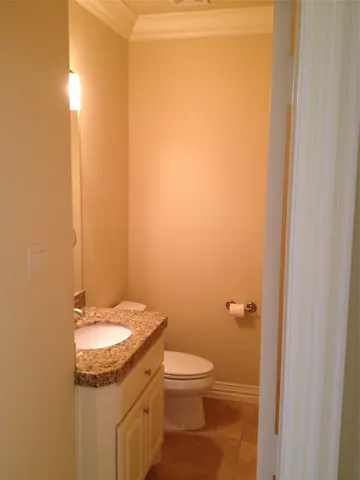 $3,400 | 2038 Palm Forest Lane, Houston, TX 77077