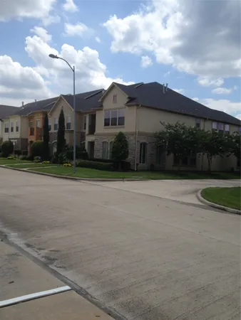 $3,400 | 2038 Palm Forest Lane, Houston, TX 77077