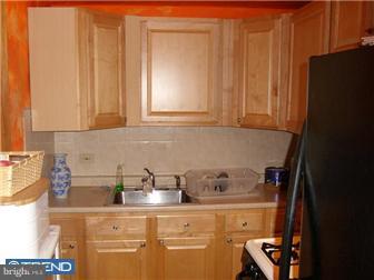 1319 Farrington Road Philadelphia, PA 19151 - Photo 3 of 12 Kitchen