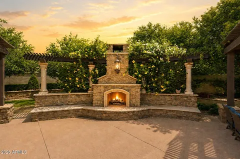 $3,600,000 | 2286 East Plum Street, Gilbert, AZ 85298