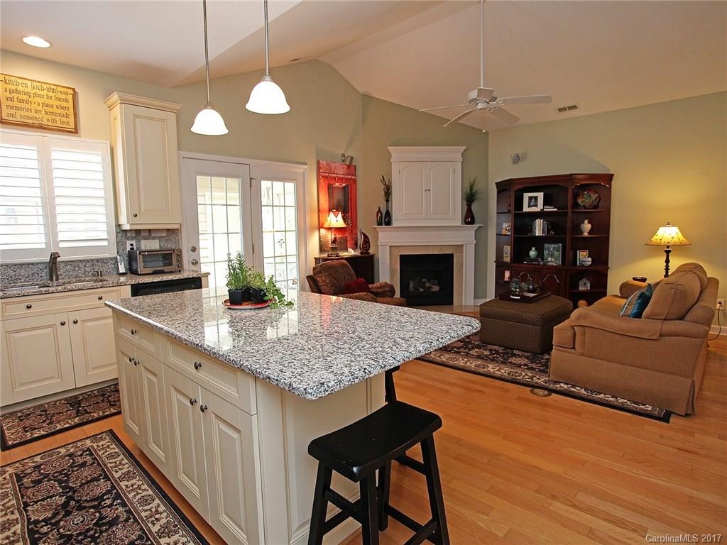 1054 Market Street, Unit 607 Fort Mill, SC 29708 - Photo 14 of 24