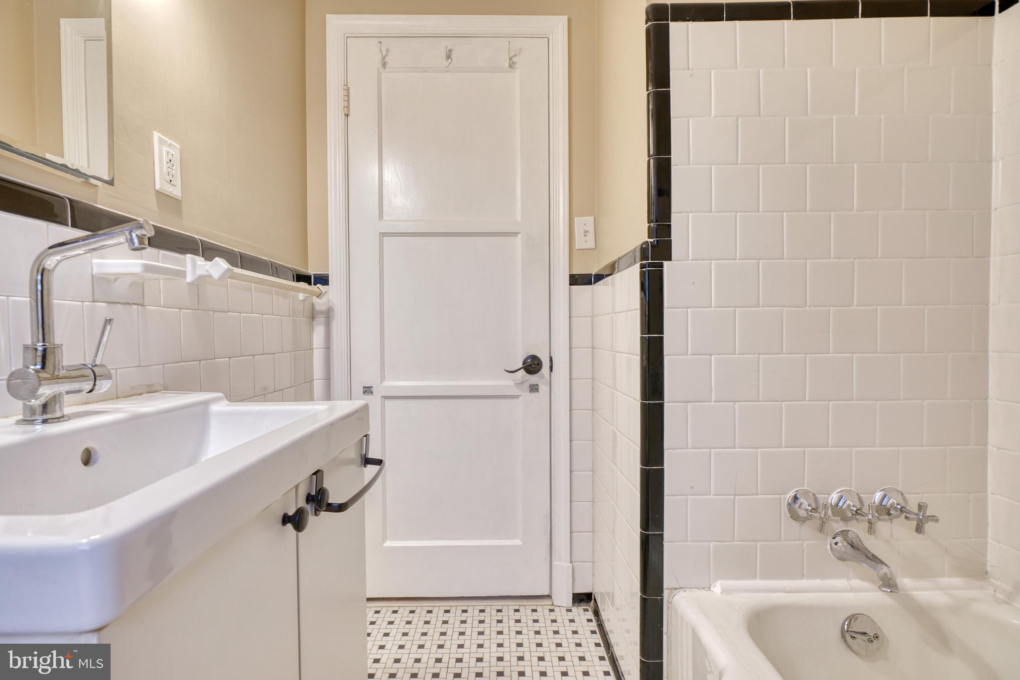 3338 Garnet Road Baltimore, MD 21234 - Photo 20 of 36
