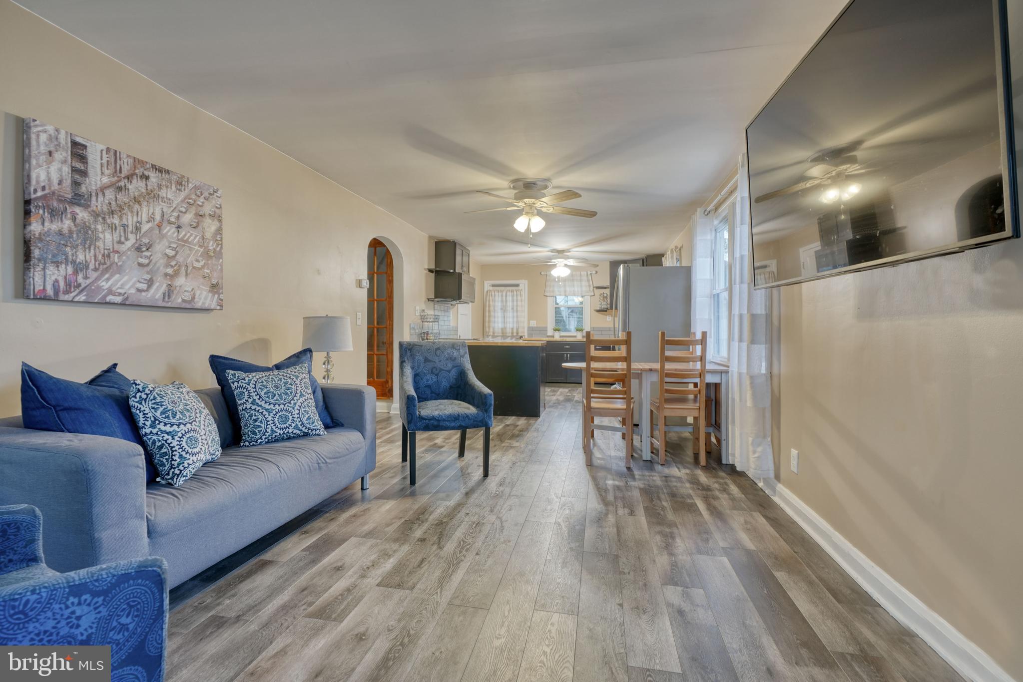 3338 Garnet Road Baltimore, MD 21234 - Photo 3 of 36