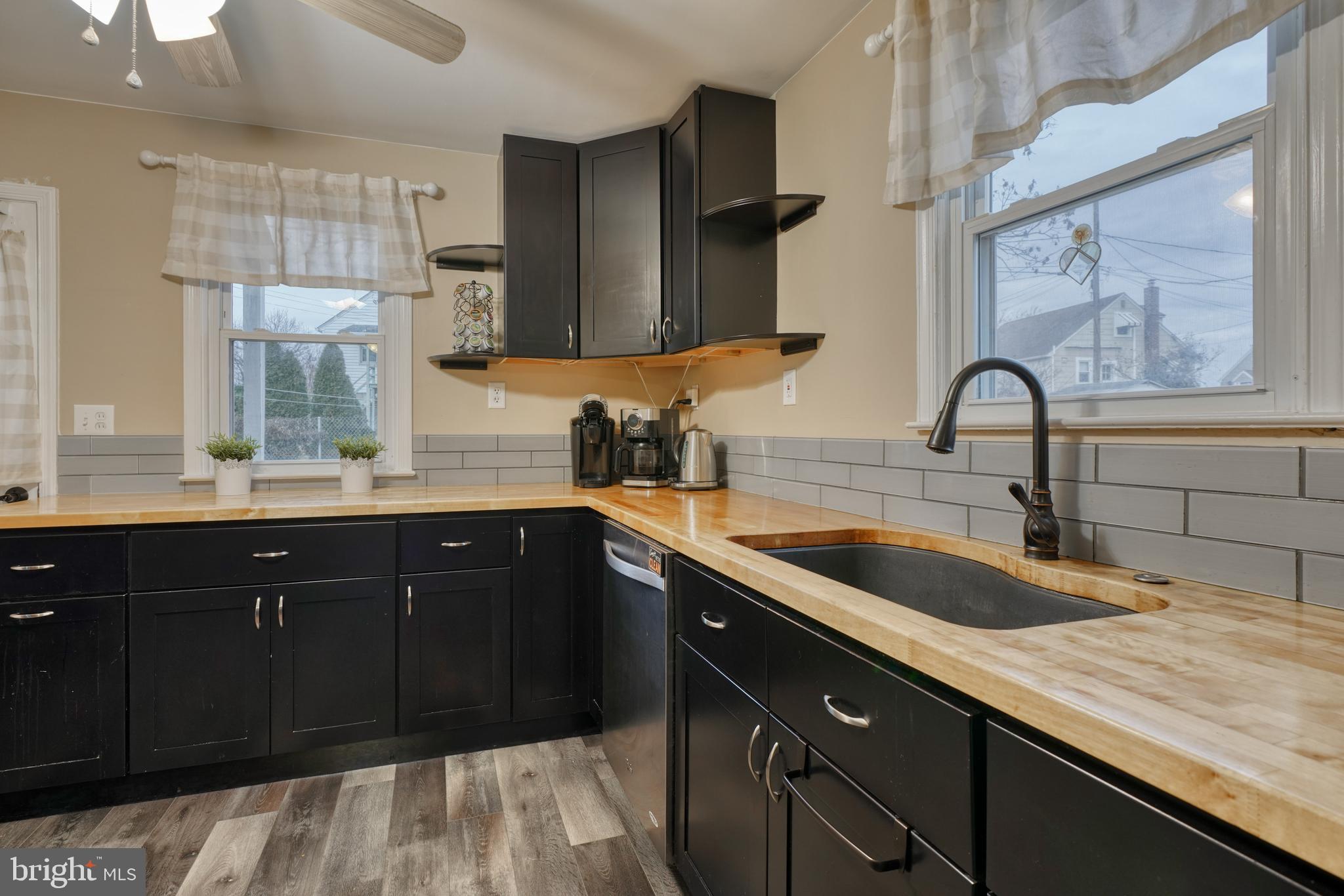 3338 Garnet Road Baltimore, MD 21234 - Photo 9 of 36