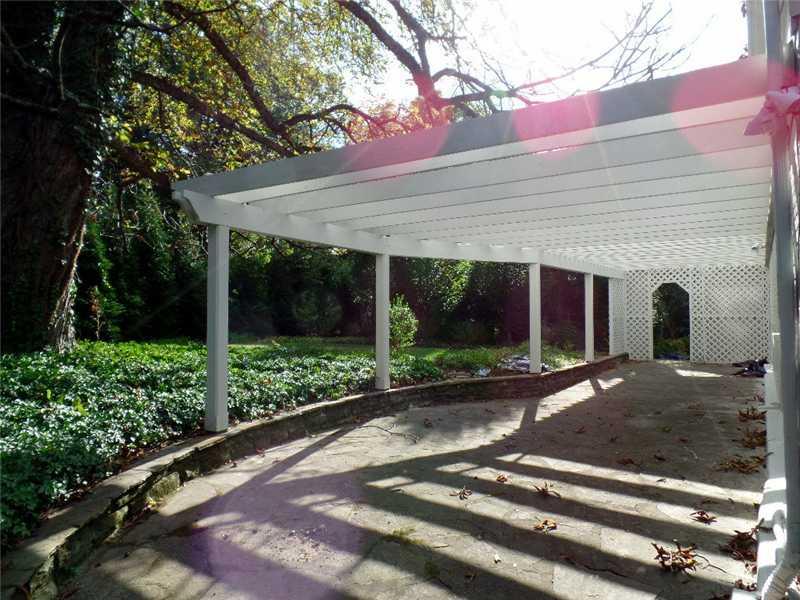 Patio/Deck. 