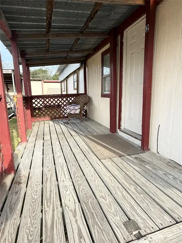 $650 | 4201 Darby Street, Unit 2, Bacliff, TX 77518