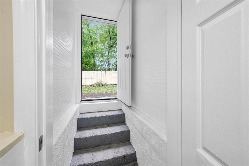 36 Poplar Road Brockton, MA 02301 - Photo 26 of 30