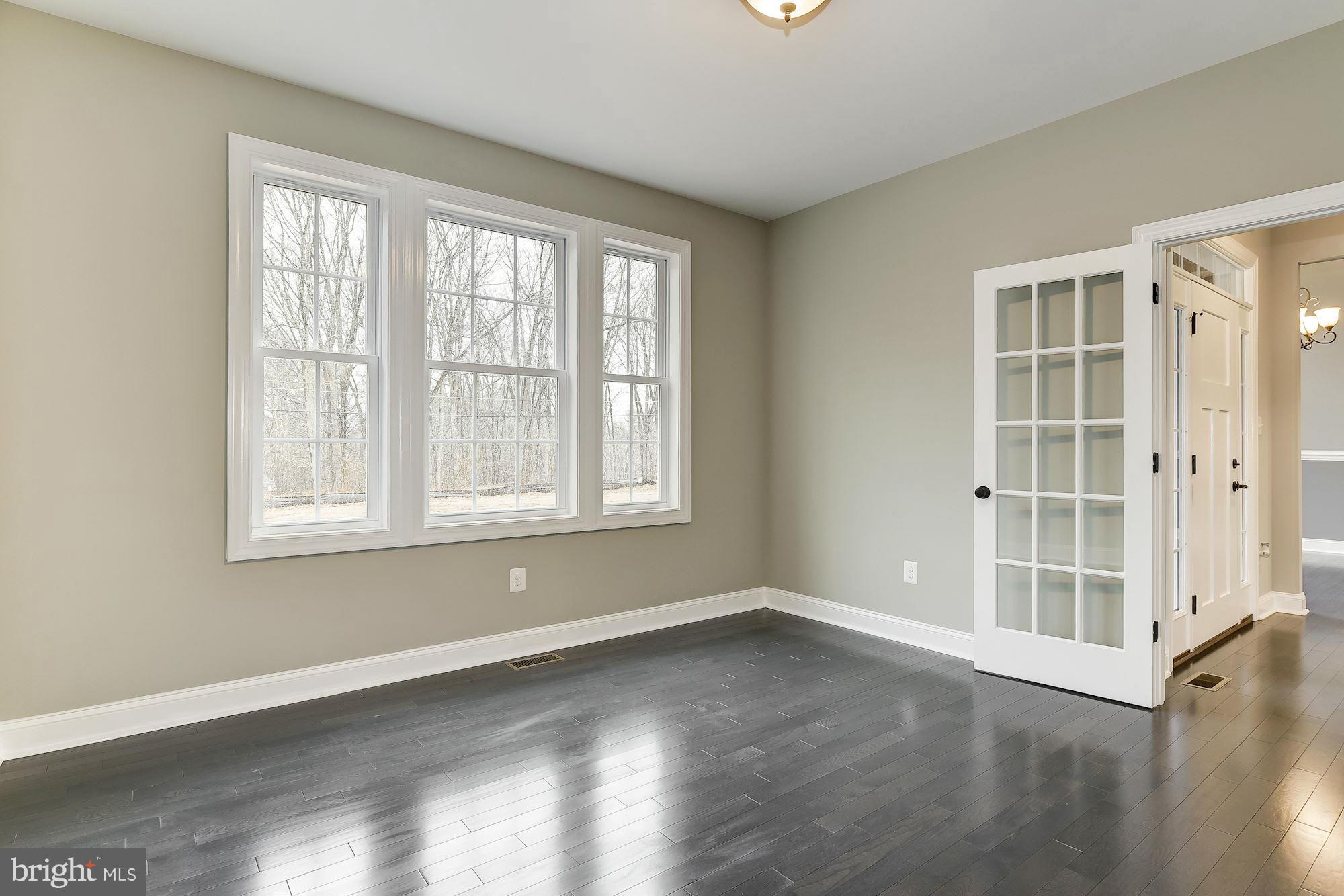 909 Klees Mill Road Westminster, MD 21157 - Photo 6 of 30 Office/Den
