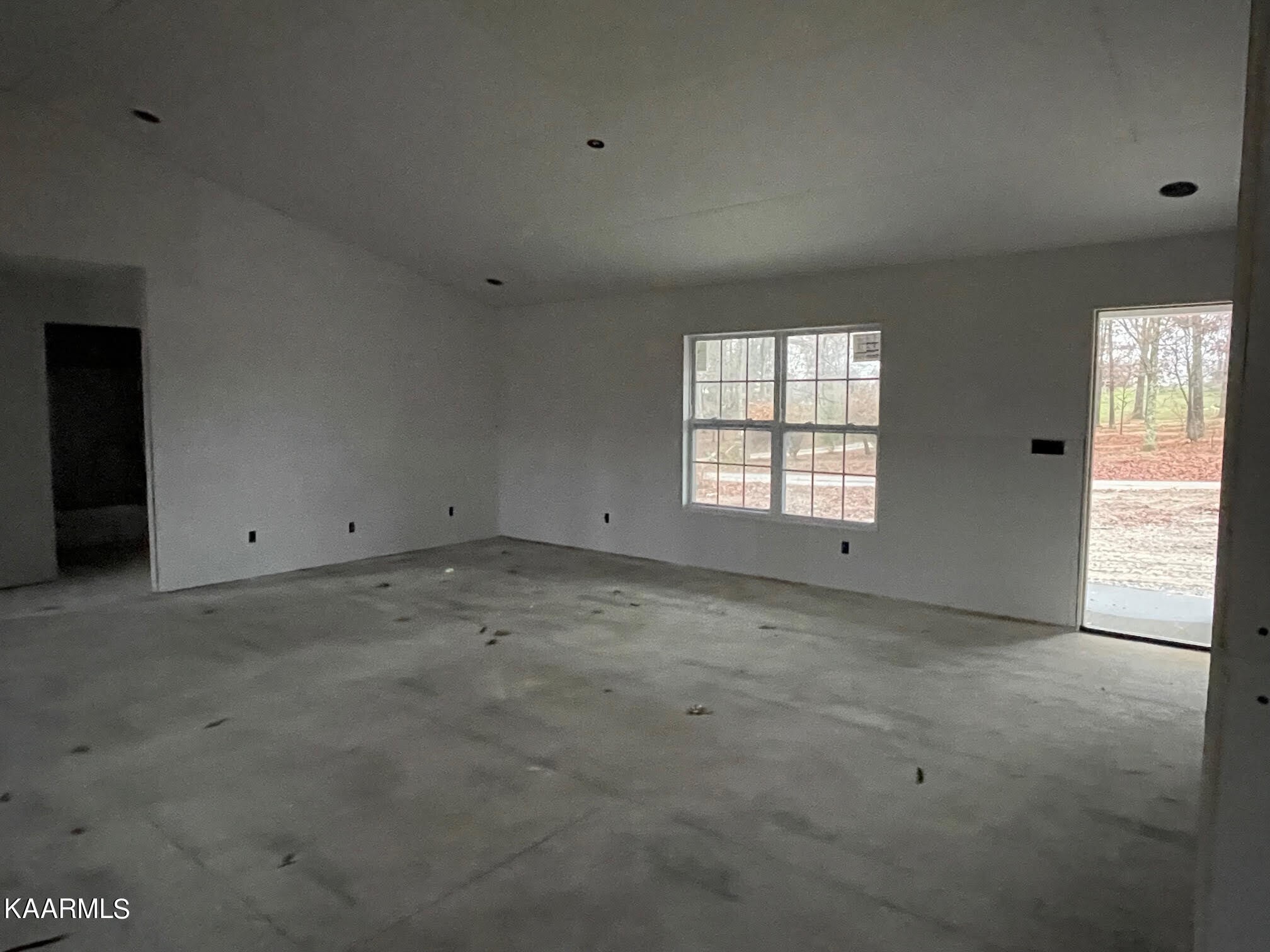 590 Page Road Clarkrange, TN 38553 - Photo 3 of 6 Gallery Image 3