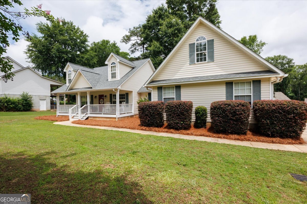 557 Aarons Circle Gray, GA 31032 - Photo 3 of 36