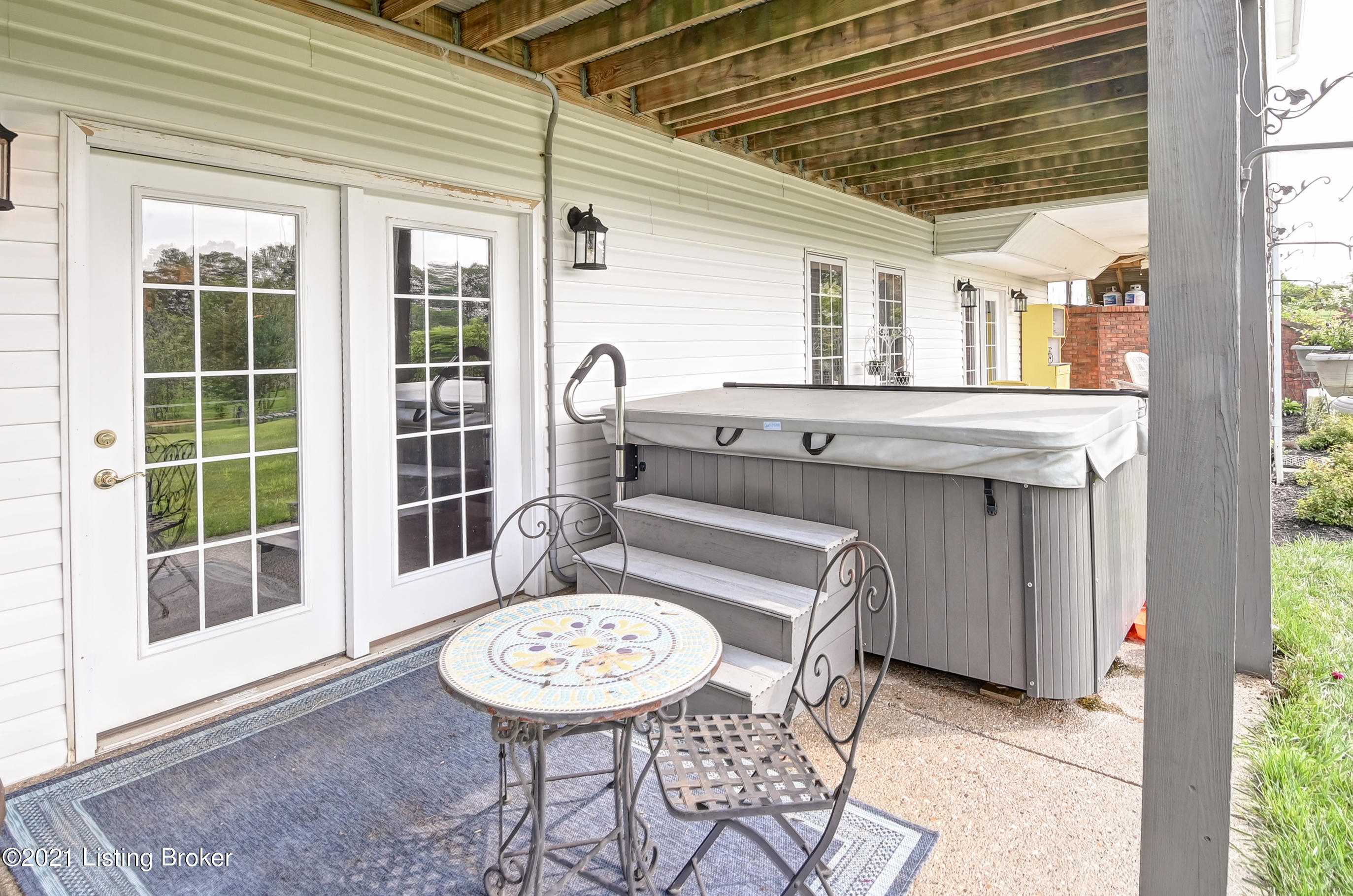 859 Travis Road Taylorsville, KY 40071 - Photo 75 of 97 74- 859TravisRd-87