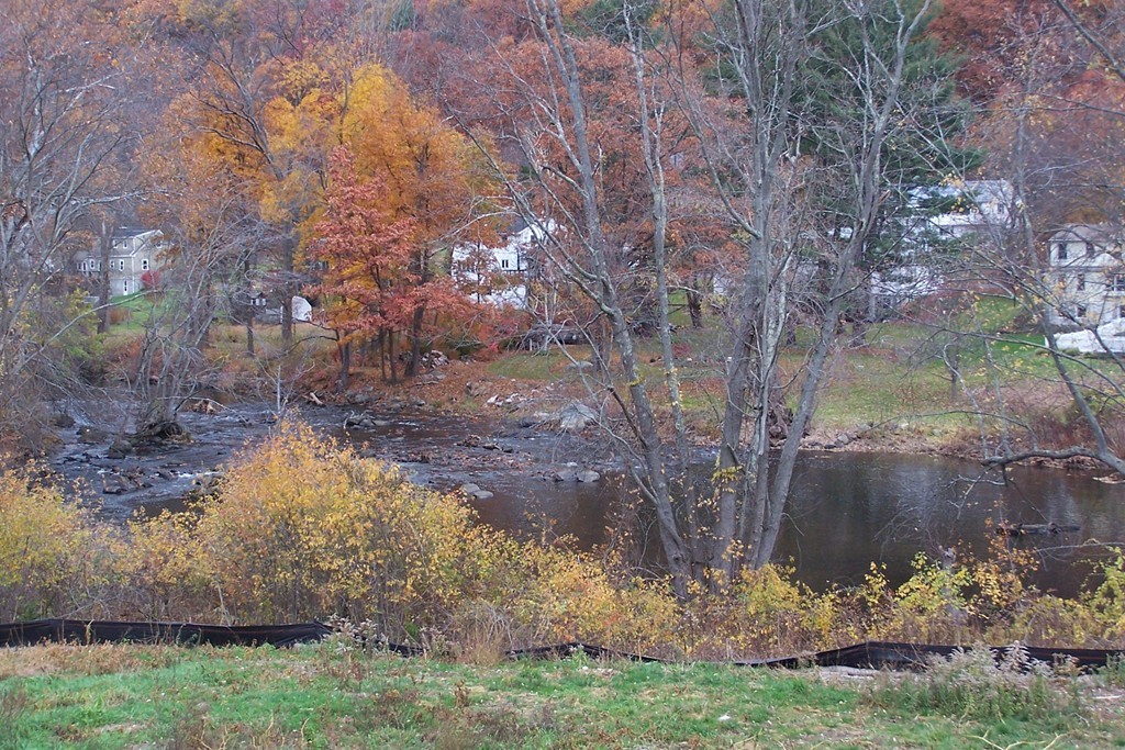 213 Main Street, Unit 4 Maynard, MA 01754 - Photo 4 of 9