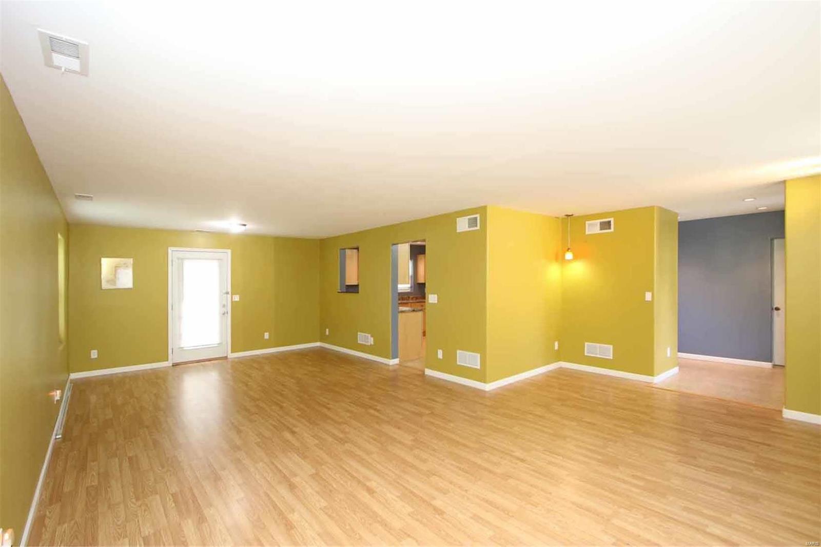 4720 Nameoki Road Granite City, IL 62040 - Photo 9 of 18 Gallery Image 9