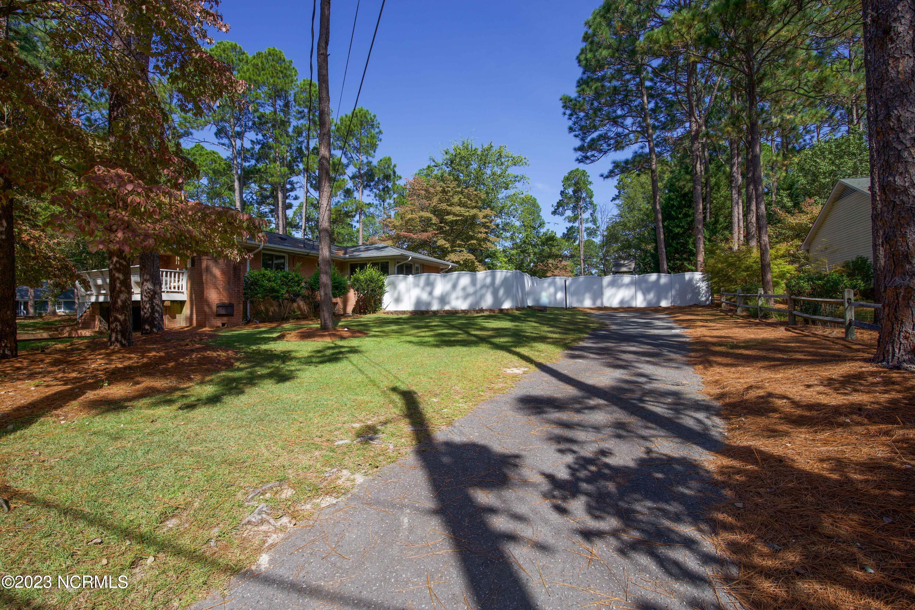 1000 Robinwood Road Aberdeen, NC 28315 - Photo 31 of 65