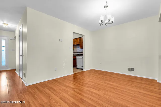 $2,850 | 438 Oak Knoll Drive, Unit 438, Manalapan, NJ 07726