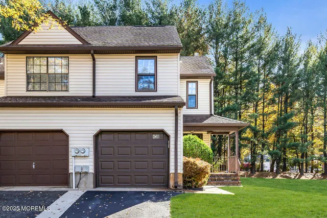 $2,850 | 438 Oak Knoll Drive, Unit 438, Manalapan, NJ 07726