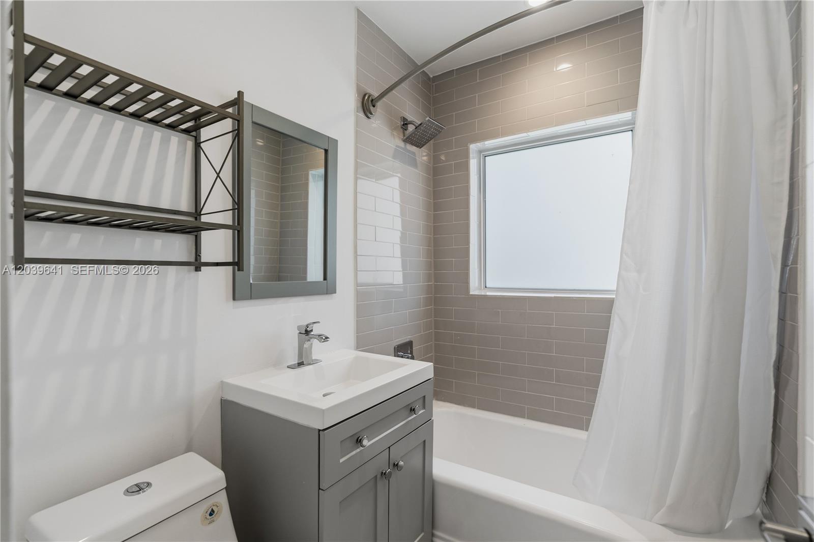 5790 Southwest 3rd Street Miami, FL 33144 - Photo 13 of 50