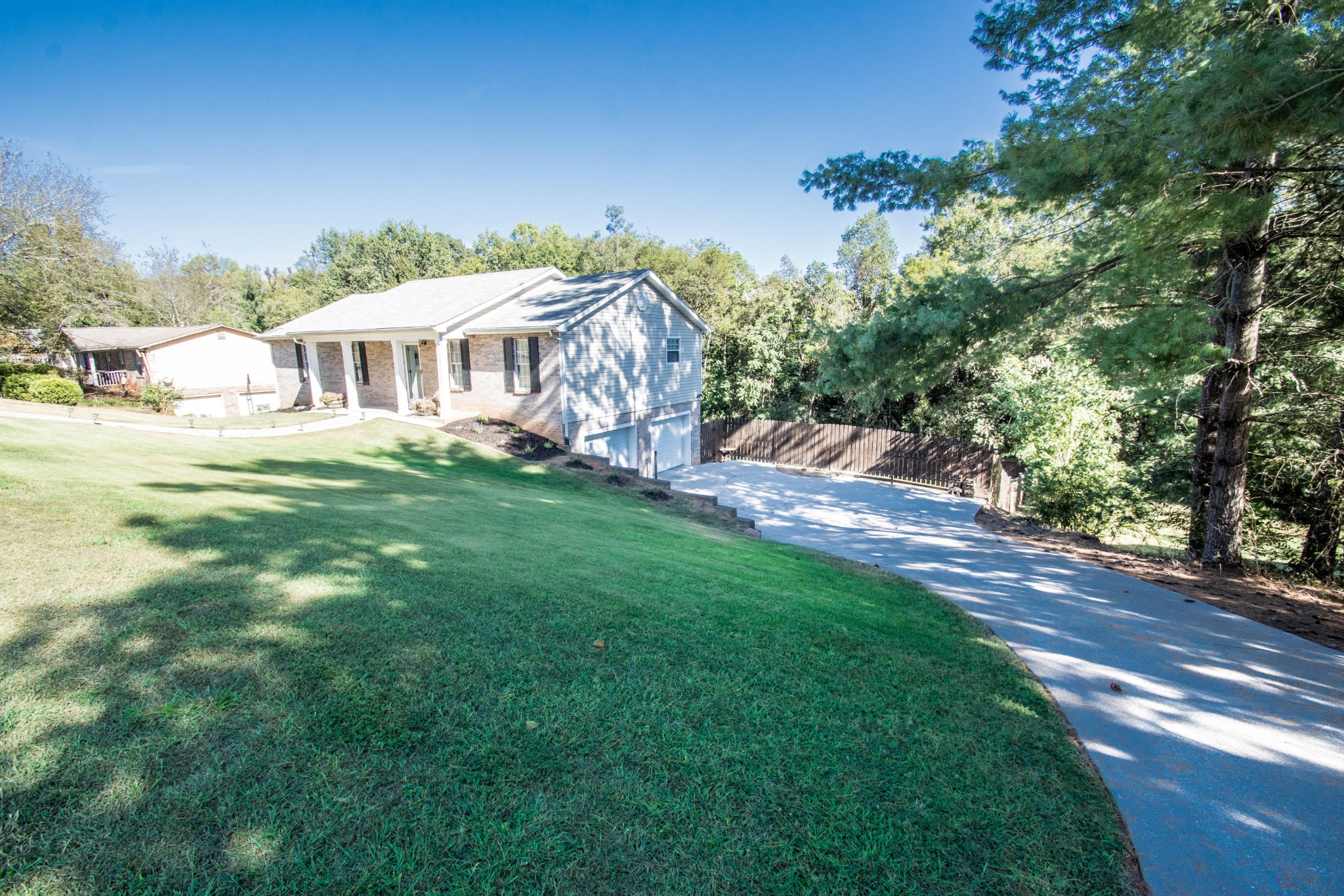 2726 Rambling Road Maryville, TN 37801 - Photo 2 of 29 Gallery Image 2