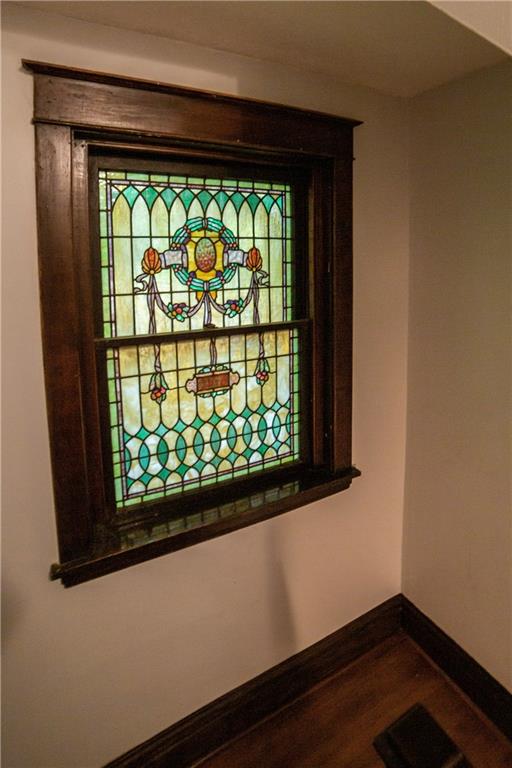 114 East Waldheim Road Pittsburgh, PA 15215 - Photo 13 of 25 Stained glass window on landing