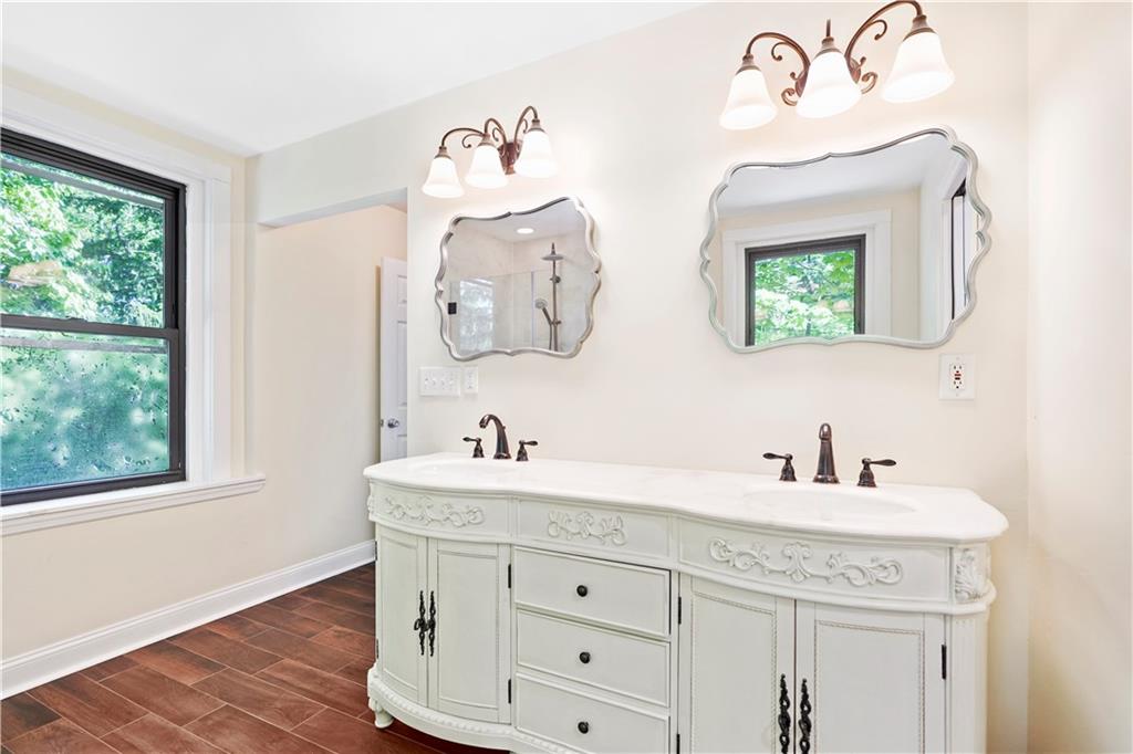 114 East Waldheim Road Pittsburgh, PA 15215 - Photo 16 of 25 Master bath with double sinks