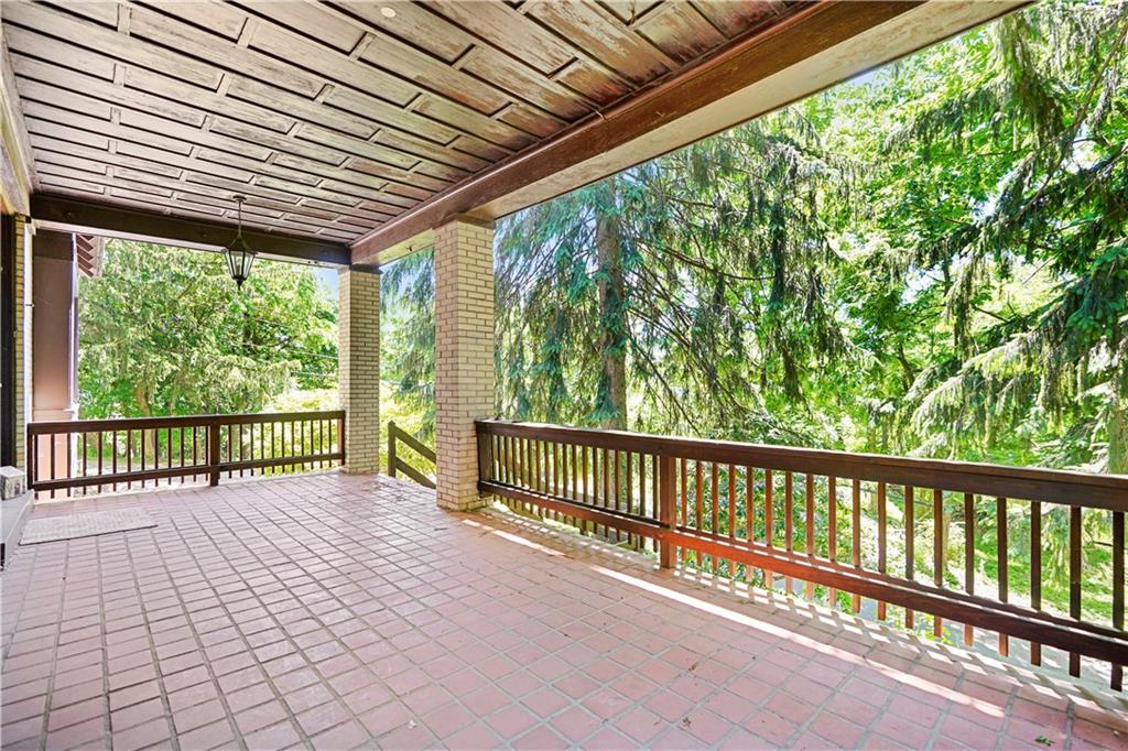 114 East Waldheim Road Pittsburgh, PA 15215 - Photo 3 of 25 Large porch with detailed wooden ceiling