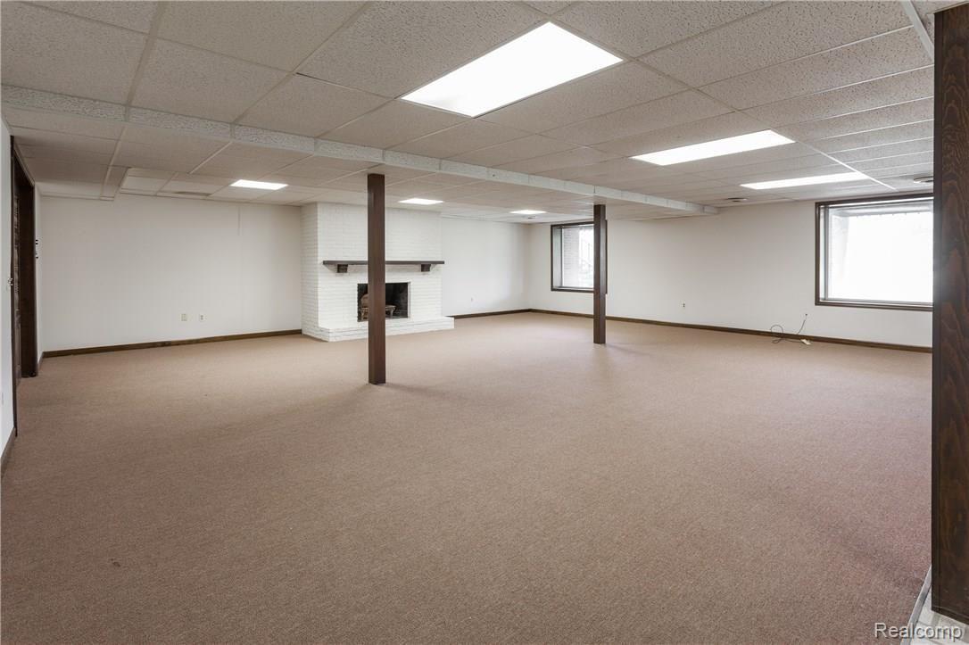 32487 Scottsdale Road Farmington, MI 48334 - Photo 21 of 32 19 IMG_4392 (8).jpg