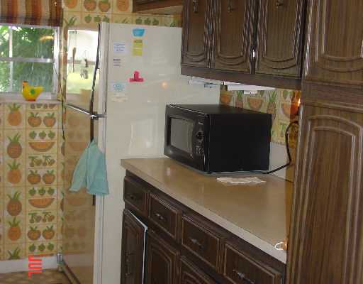 1395 High Point Way, Unit C Delray Beach, FL 33445 - Photo 5 of 9 Additional Photo