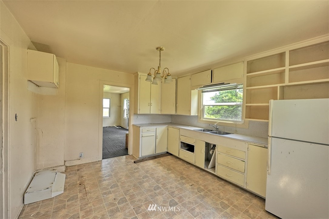 8600 Harborview Road Blaine, WA 98230 - Photo 19 of 25 Gallery Image 19
