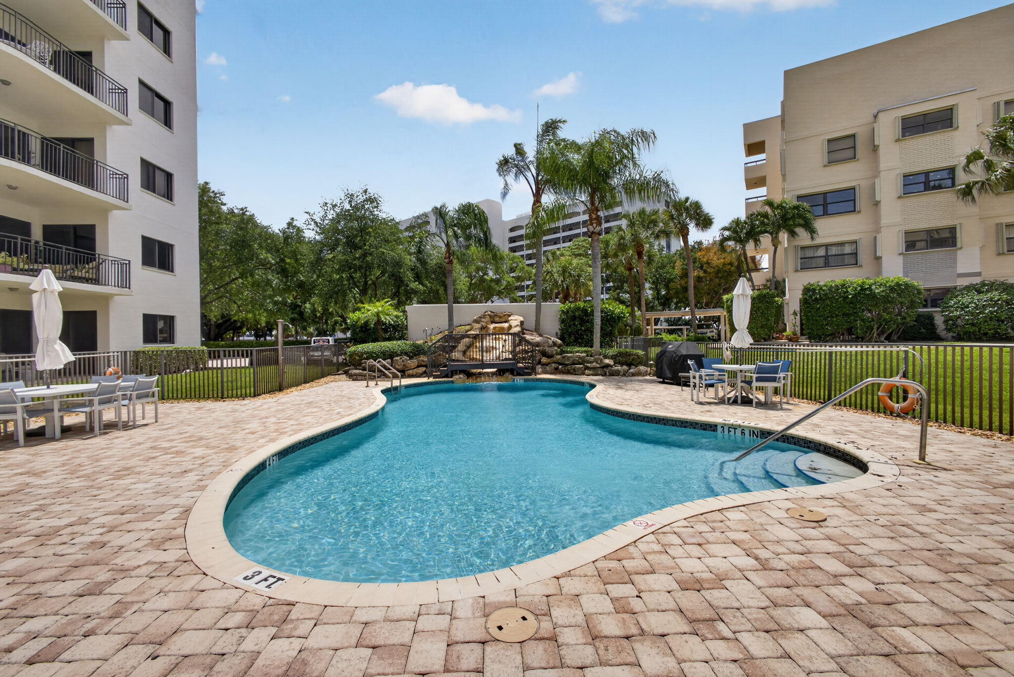 370 Golfview Road, Unit 503 North Palm Beach, FL 33408 - Photo 44 of 67 48-web-or-mls-5D1A6448