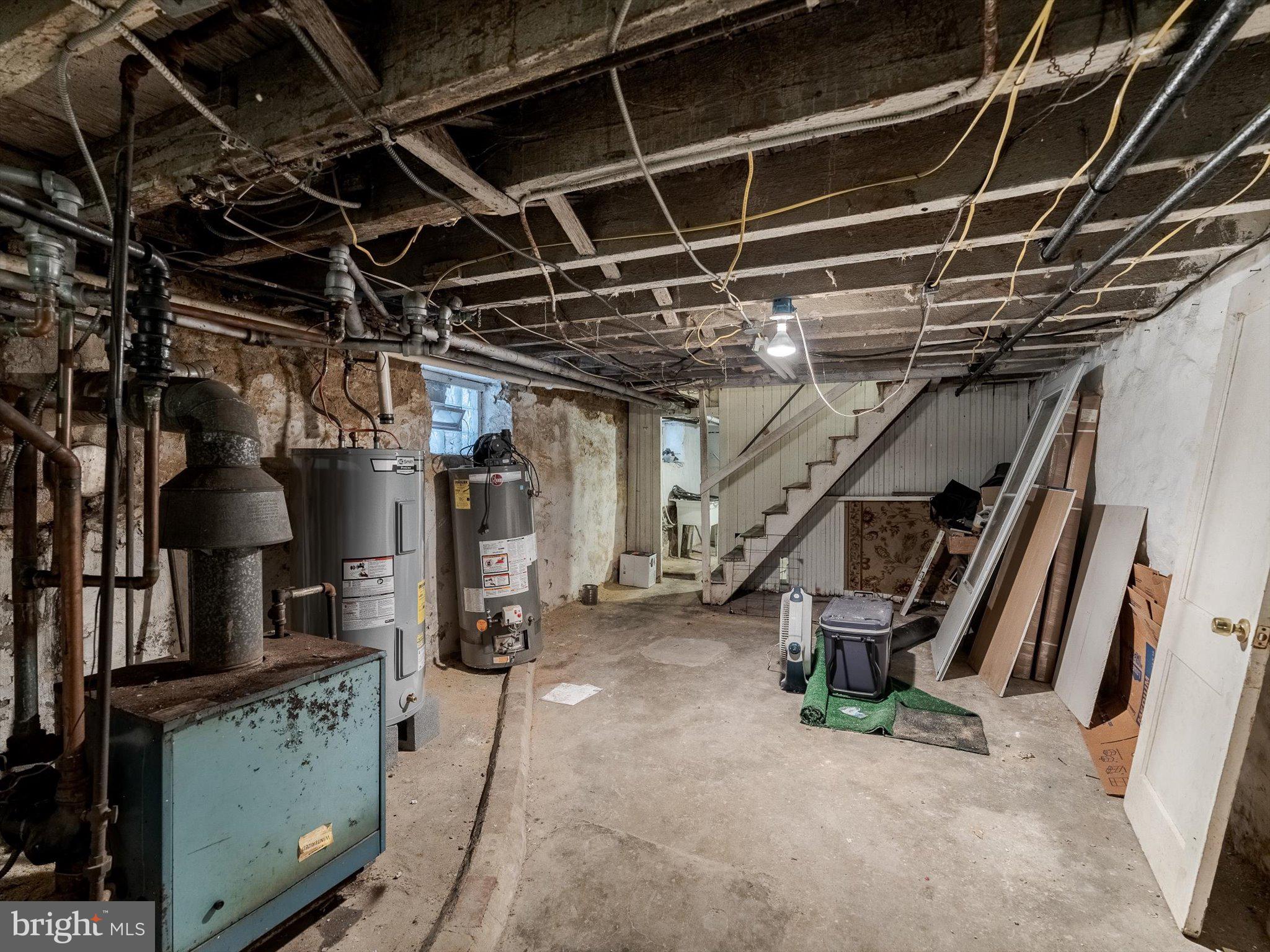 131 South 50th Street Philadelphia, PA 19139 - Photo 25 of 27 a view of a storage room