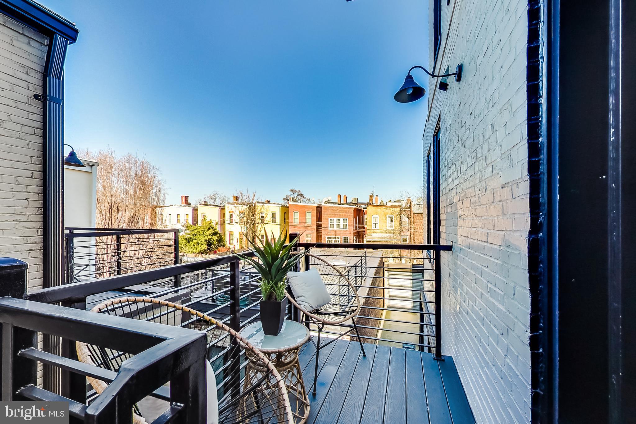 919 R Street Northwest, Unit 2 Washington, DC 20001 - Photo 22 of 44