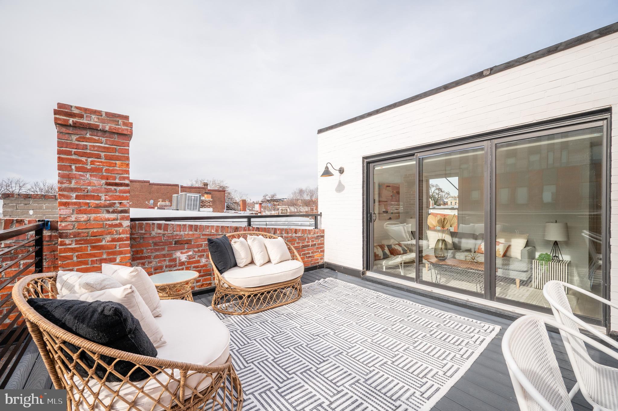 919 R Street Northwest, Unit 2 Washington, DC 20001 - Photo 35 of 44