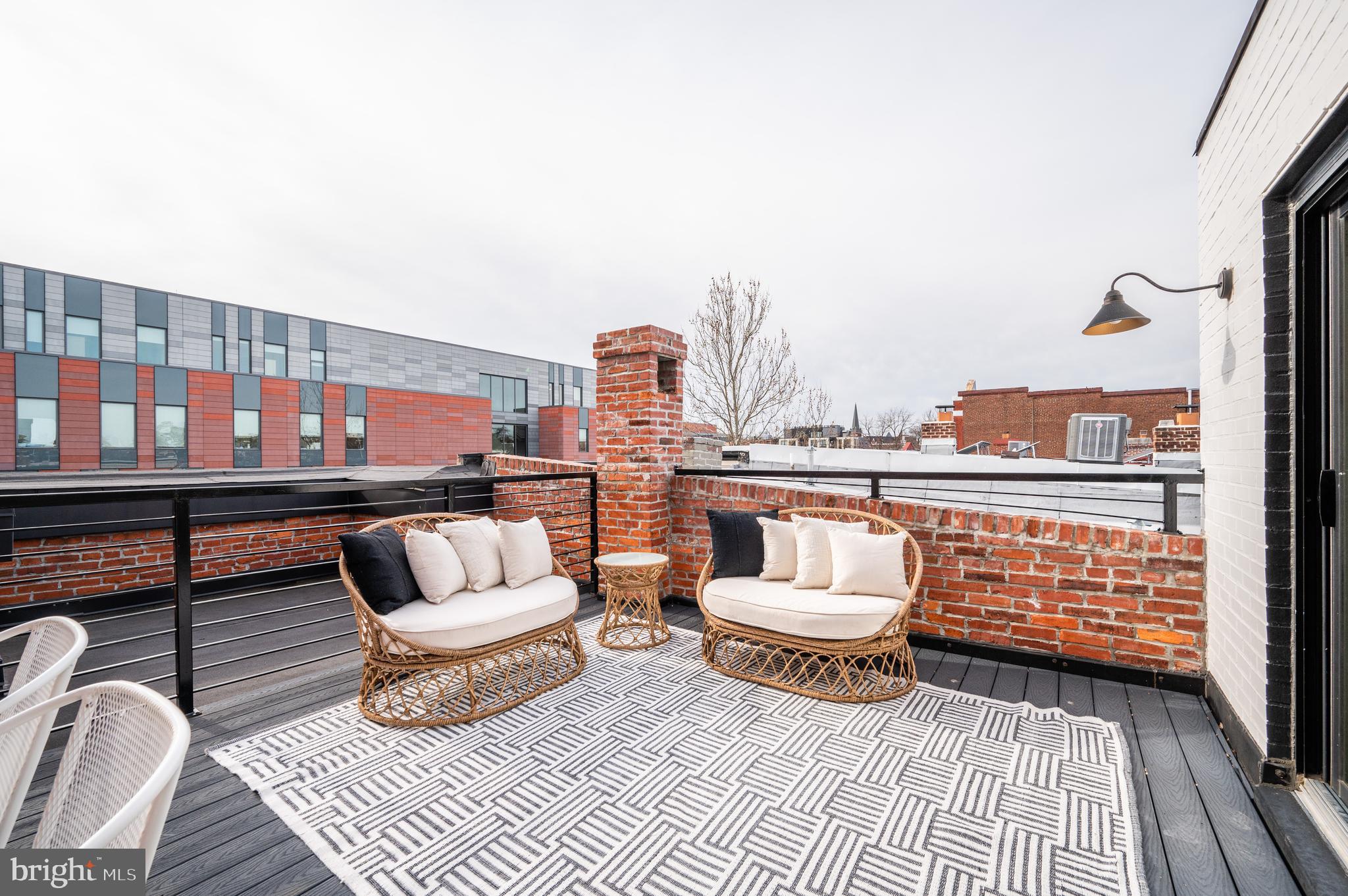 919 R Street Northwest, Unit 2 Washington, DC 20001 - Photo 40 of 44