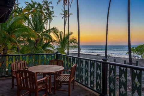 $32,500,000 | 71-1890 Queen Kaahumanu Highway, Kailua-Kona, HI 96740