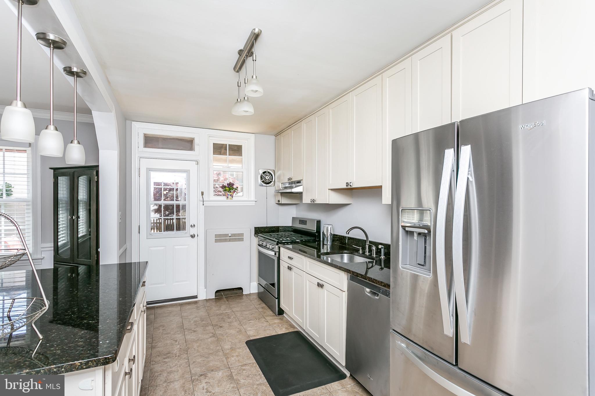 315 Murdock Road Baltimore, MD 21212 - Photo 14 of 44