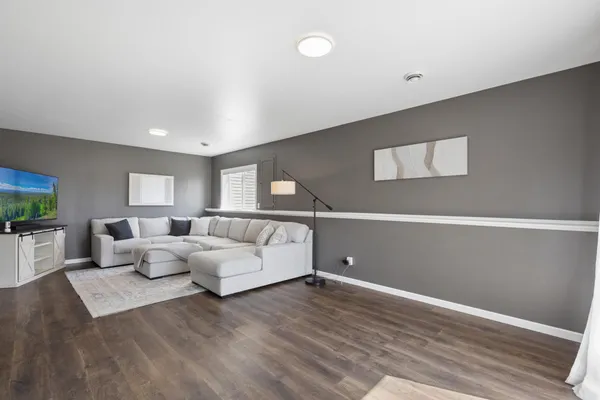 $425,000 | 10145 46th Street Northeast, St. Michael, MN 55376