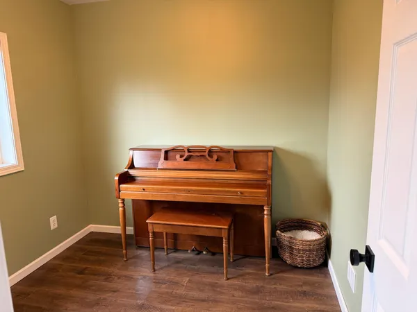 $425,000 | 10145 46th Street Northeast, St. Michael, MN 55376