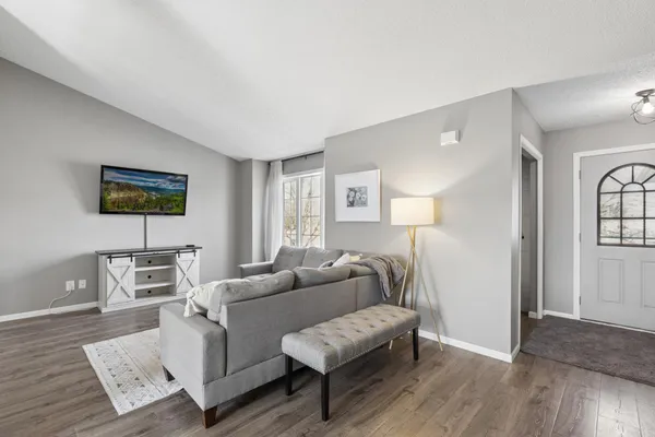 $425,000 | 10145 46th Street Northeast, St. Michael, MN 55376