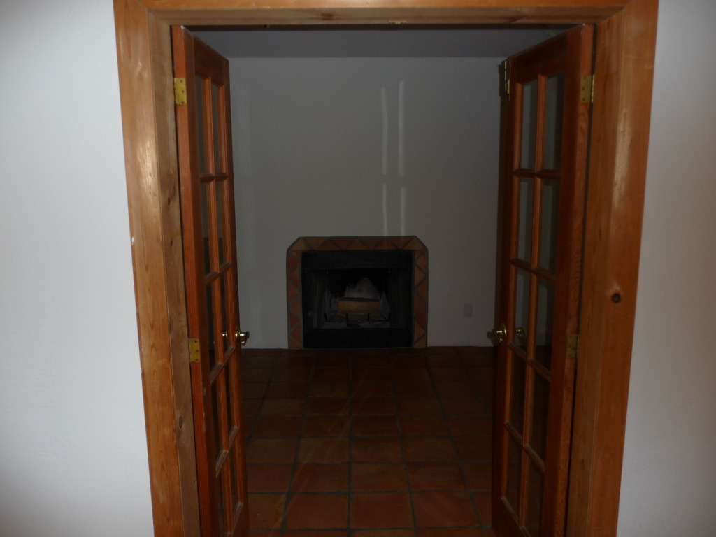 6741 North 11th Street Phoenix, AZ 85020 - Photo 8 of 16 MSTR FRENCH DOORS