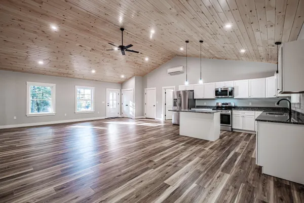 $564,500 | 23 Harvest Lane, Bridgton, ME 04009