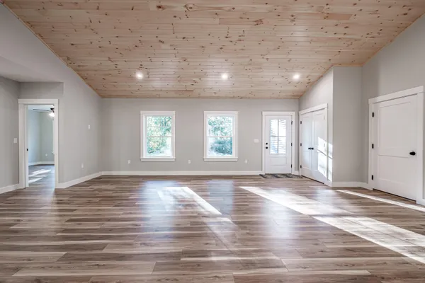 $564,500 | 23 Harvest Lane, Bridgton, ME 04009