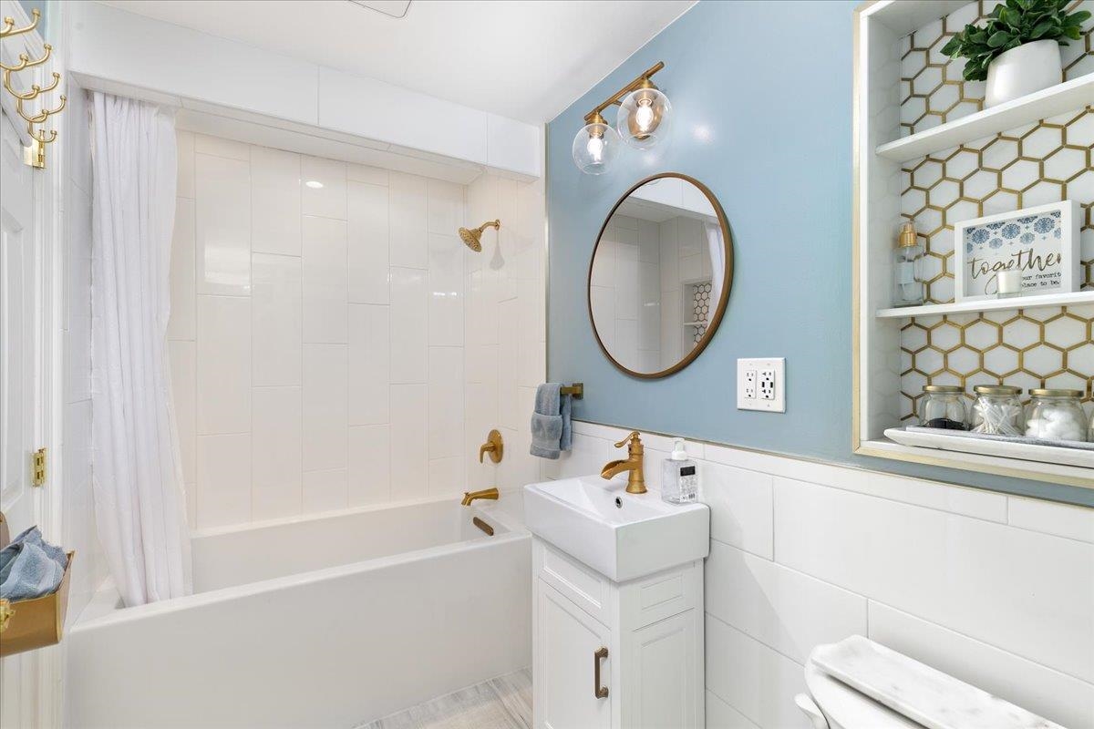 583 Ocean Boulevard Hampton, NH 03842 - Photo 11 of 40