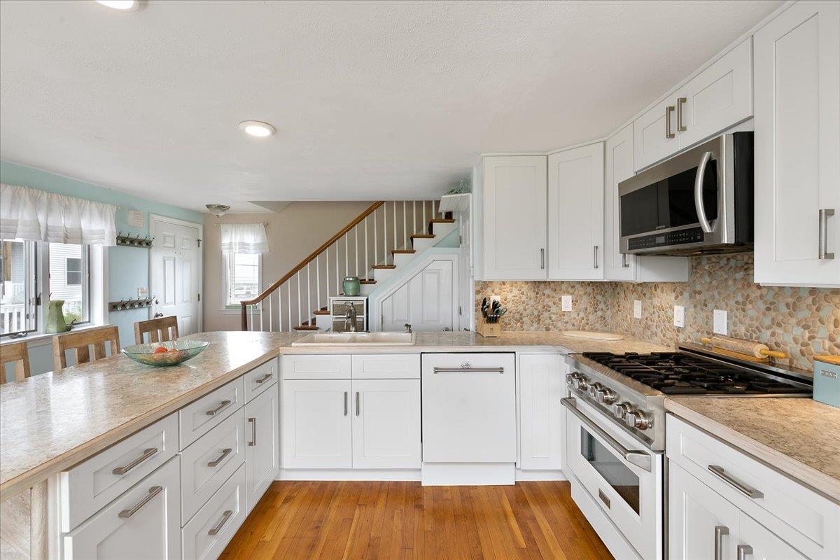 583 Ocean Boulevard Hampton, NH 03842 - Photo 5 of 40