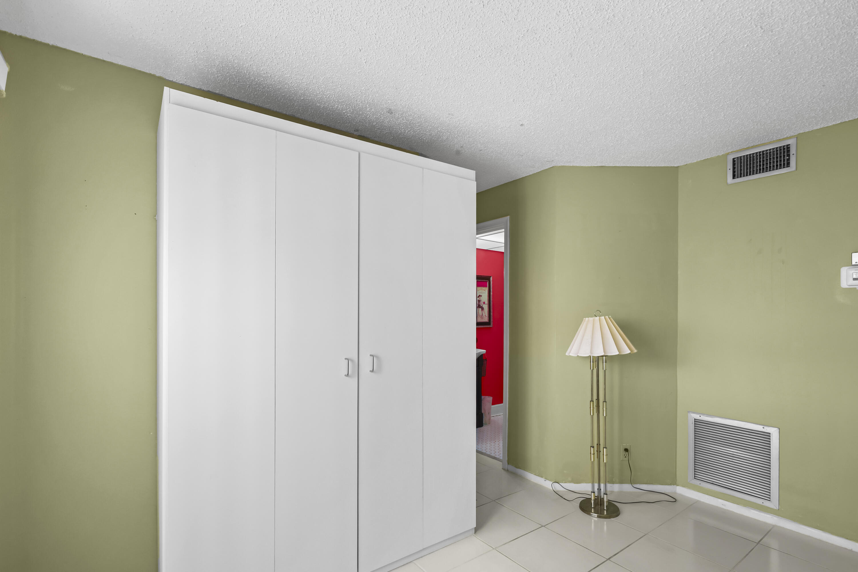 2500 Fiore Way, Unit 103 Delray Beach, FL 33445 - Photo 13 of 19 IMG_8873